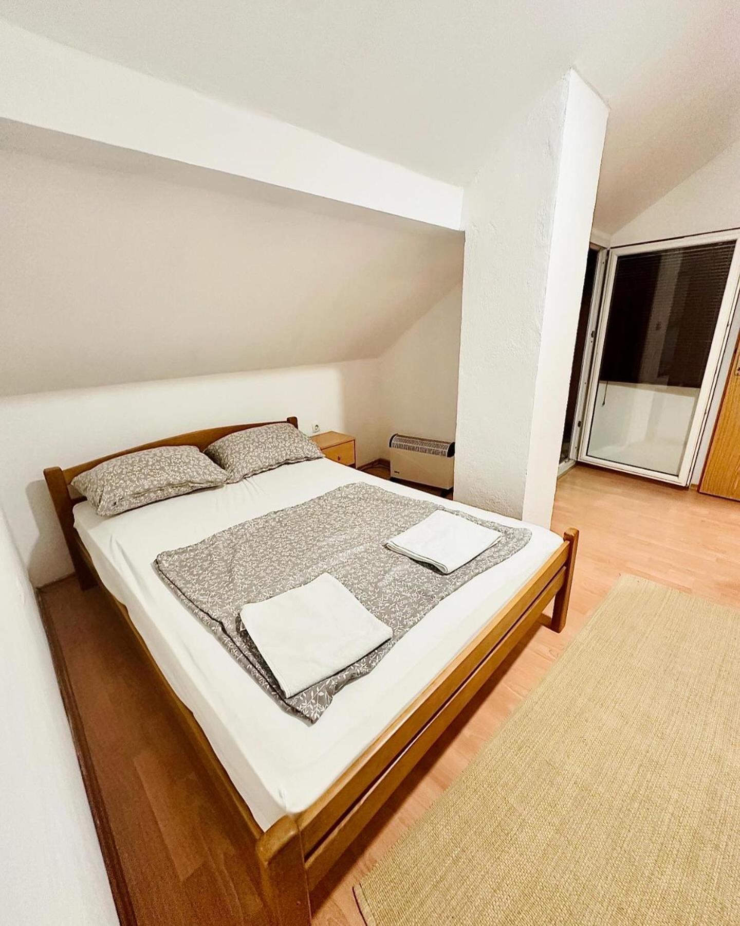 Apartment Collina Мостар Экстерьер фото