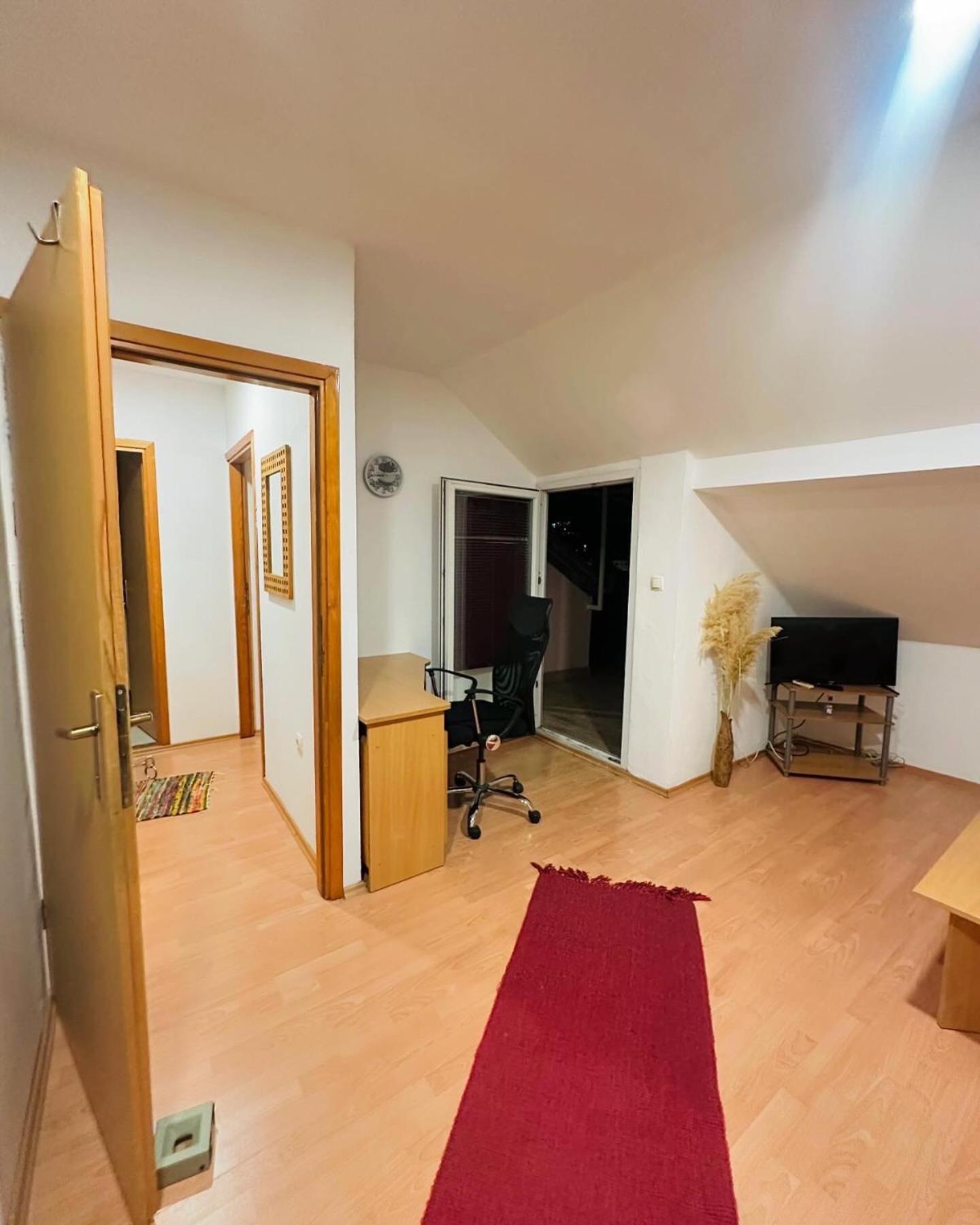 Apartment Collina Мостар Экстерьер фото